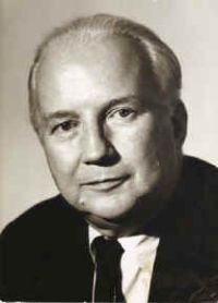 Bundesverkehrsminister Dr.-Ing. Hans- Christoph Seebohm
