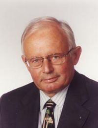 Prof. Dr. Michael Salewski