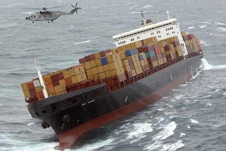 Containerschiff MSC Napoli